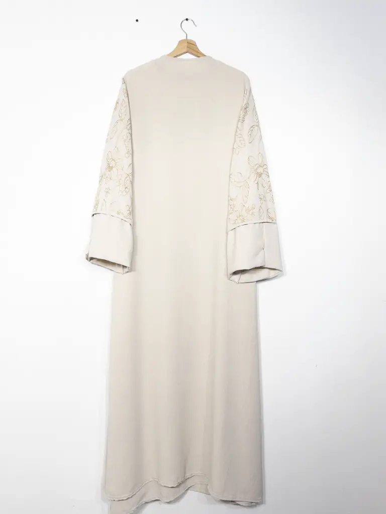 beige a3.webp