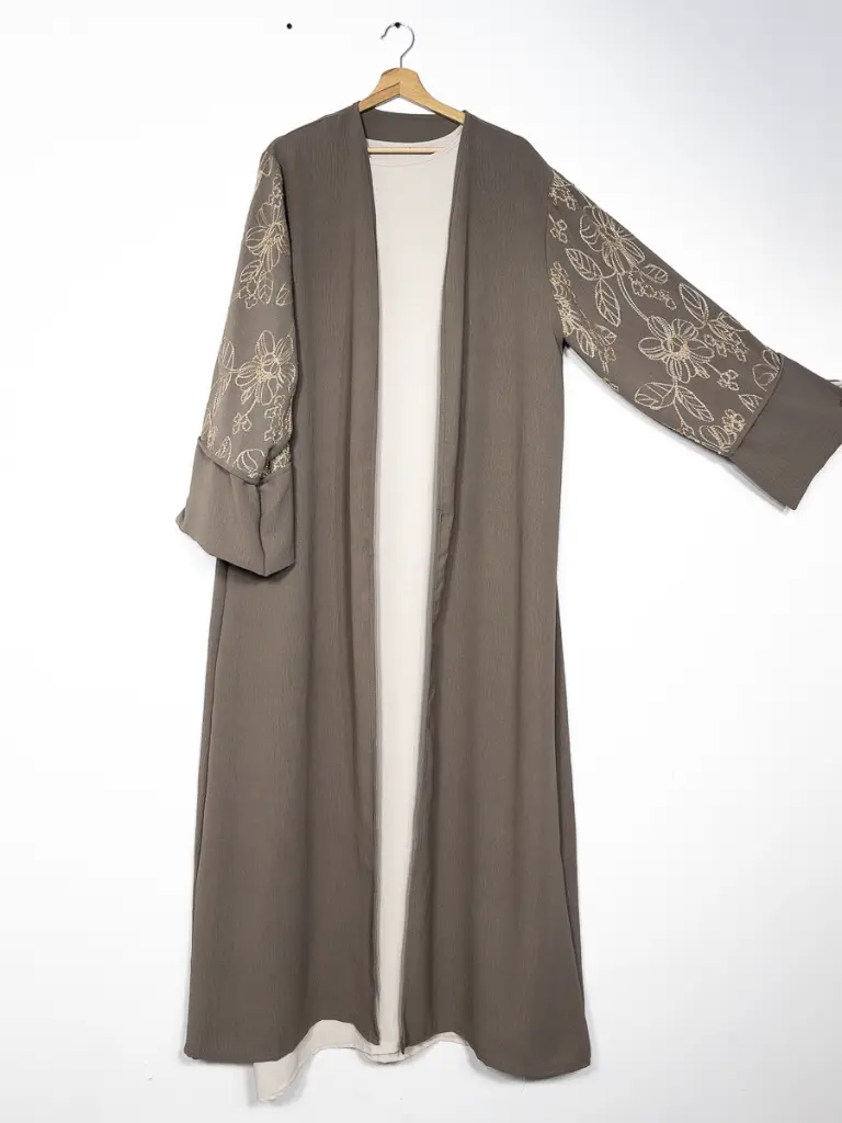 taupe a2.webp