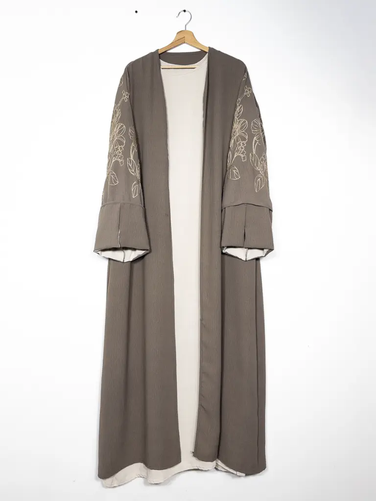 taupe b.webp