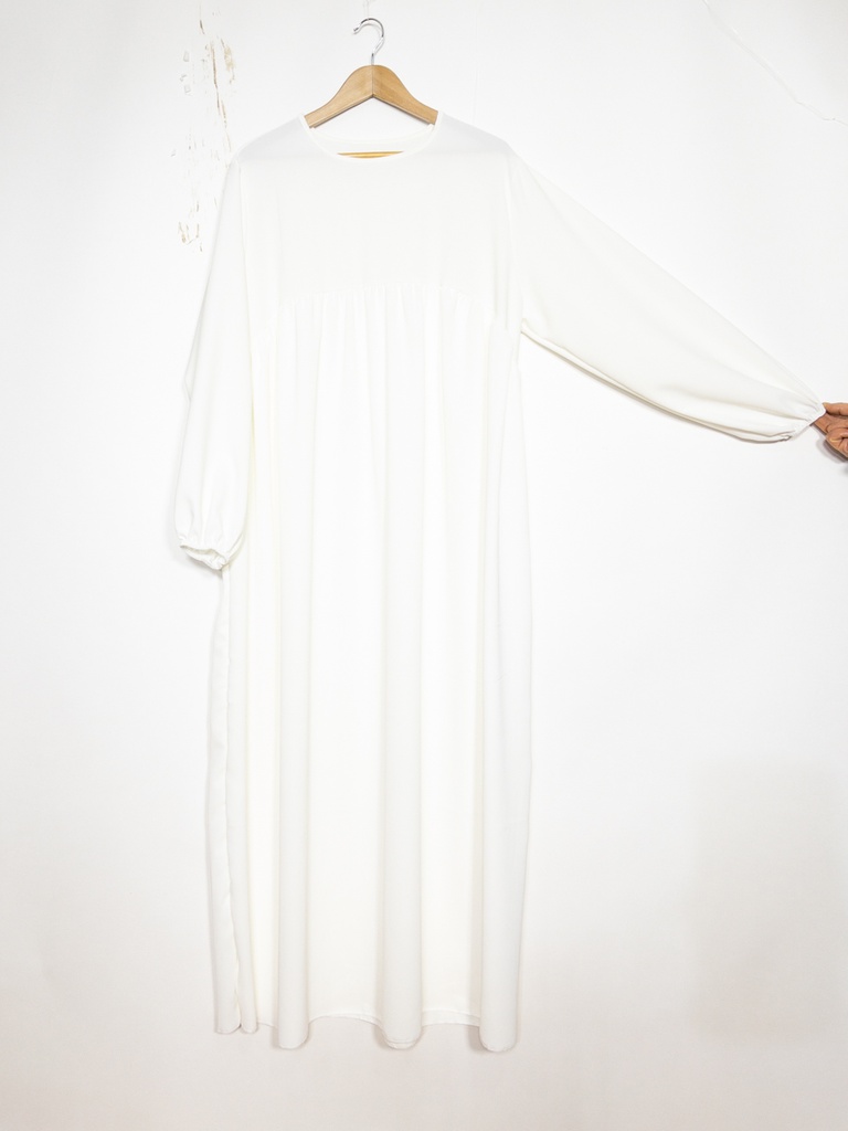 Abaya longue en soie de Médine ref: 2326 pk