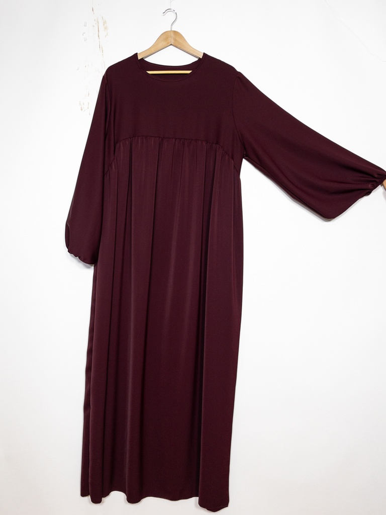 Abaya longue en soie de Médine ref: 2379pk