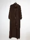Abaya en soie de Médine pour femme ref:Ro2338pkdr