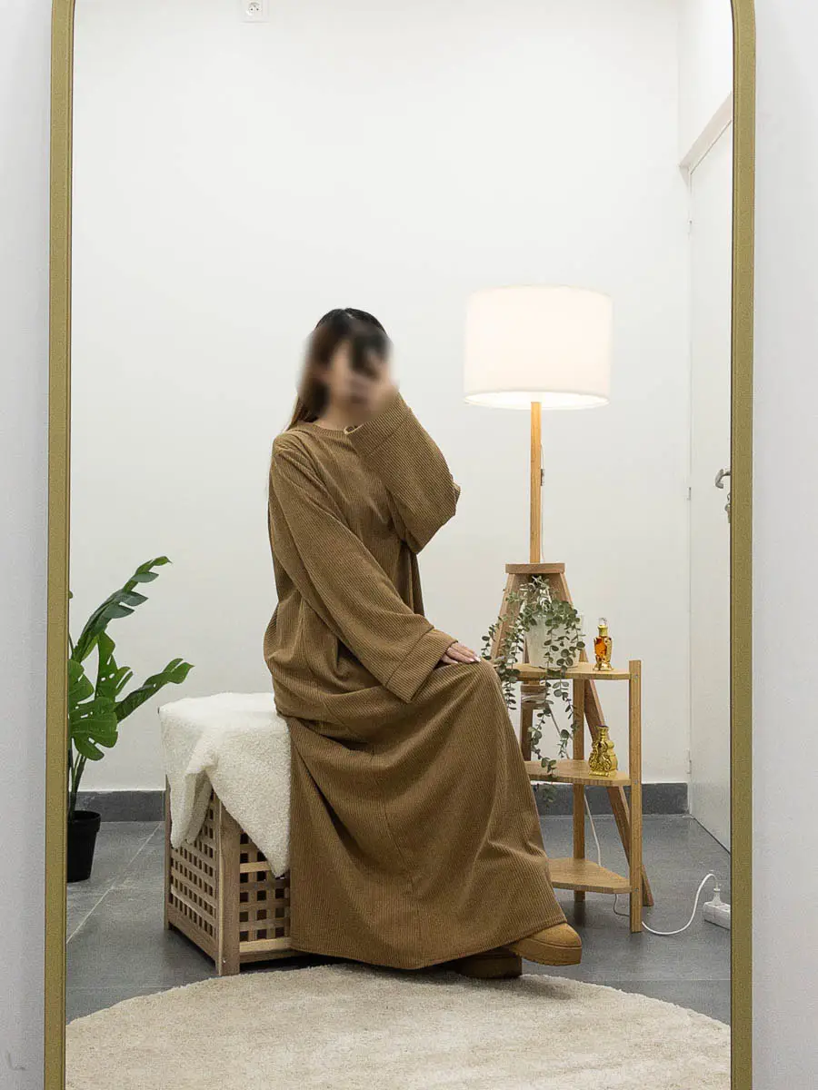 Abaya longue ref:Ro2393B-côtelé (Beige)