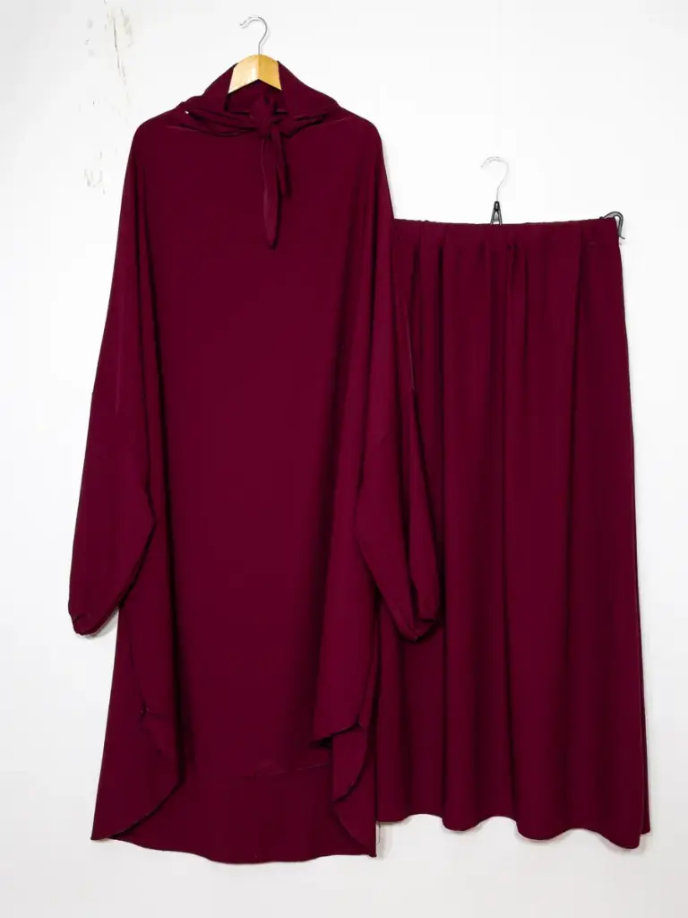 Jilbeb ensemble deux pièces en soie de Médine REF: En2310pk