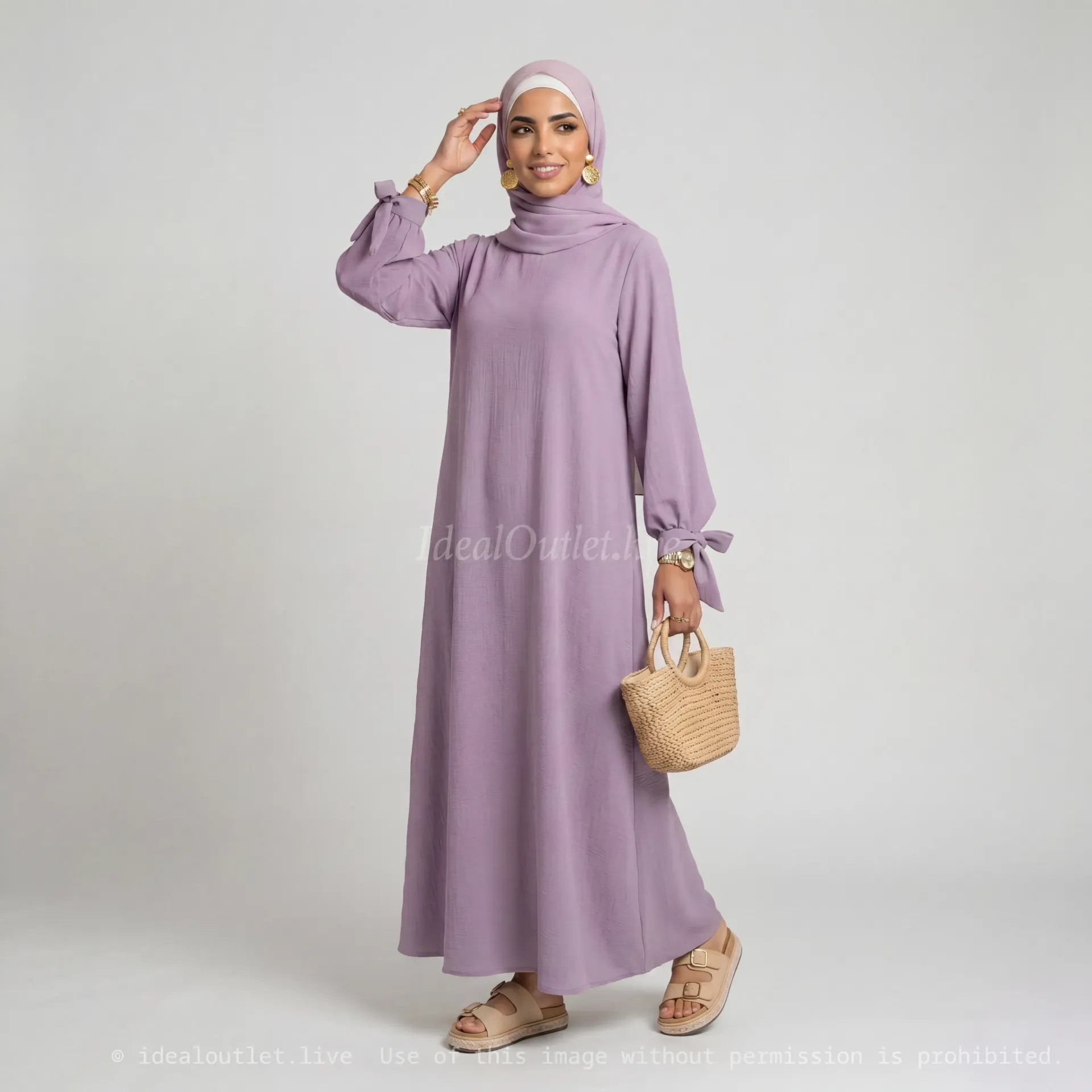 Abaya en soie de Médine REF: 2378PK